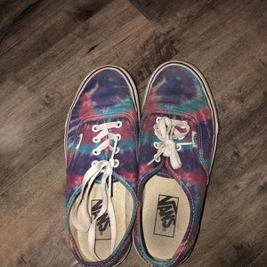 SIZE 7 WOMENS TIE DYE VANS
